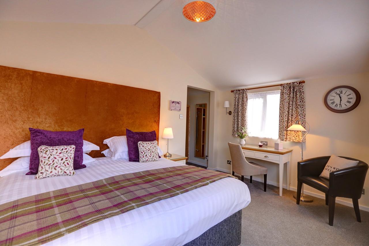 Manor Court Hotel Carnaby Exteriér fotografie